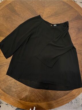 bobeau Black Boatneck 3/4 Sleeve Blouse